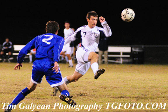 soccer,blue,valley,st,thomas,aquinas,sports,action,affordable,senior,photography